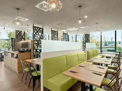 Hotel Super 8 By Wyndham Munich City North